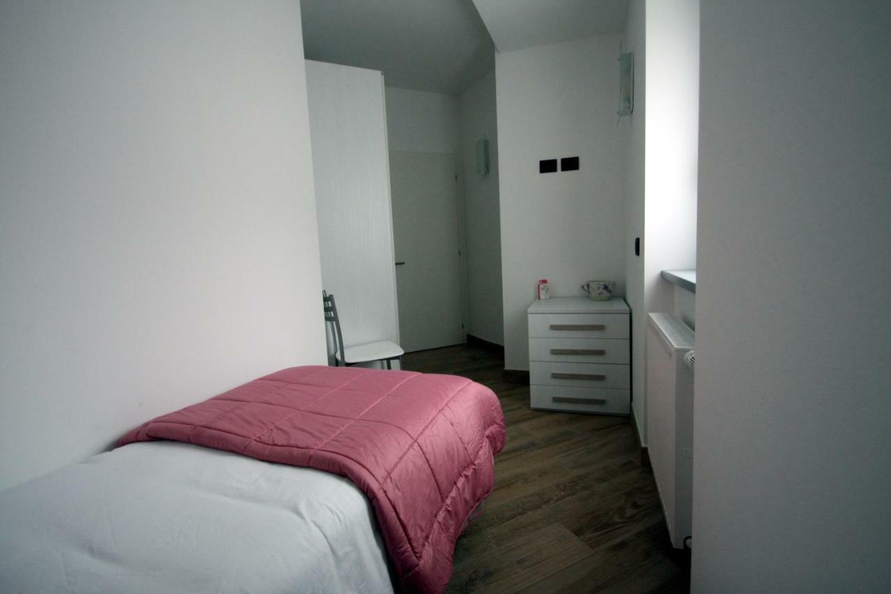 Casa Ai Stabli Apartment Mezzana  Bagian luar foto